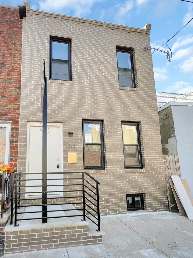 Photo - 160 McClellan St (Philadelphia, PA)