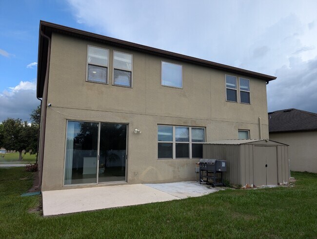 Building Photo - 15303 Stone House Dr