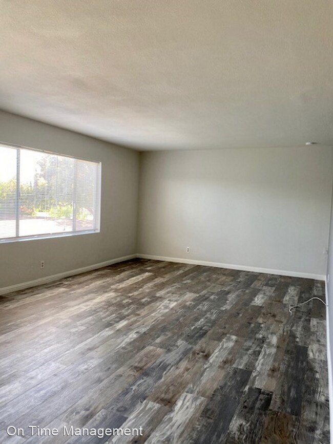 Building Photo - 1859 Raymond Ave