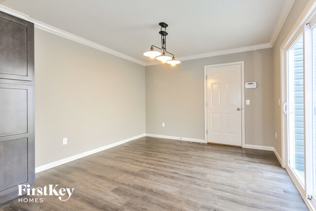 Building Photo - 1007 Carpathian Dr