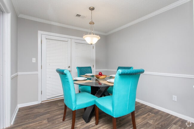 2BR, 2BA - 1100SF - ReNew Marietta