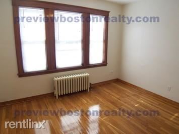 Foto del edificio - 62 Glencoe St