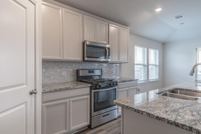 Foto del edificio - 1605 Gerald Ln