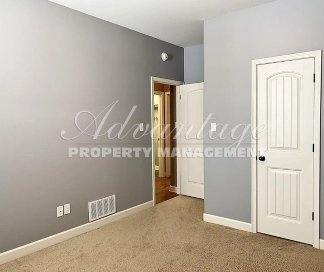 Building Photo - Beautiful Home in Arlington