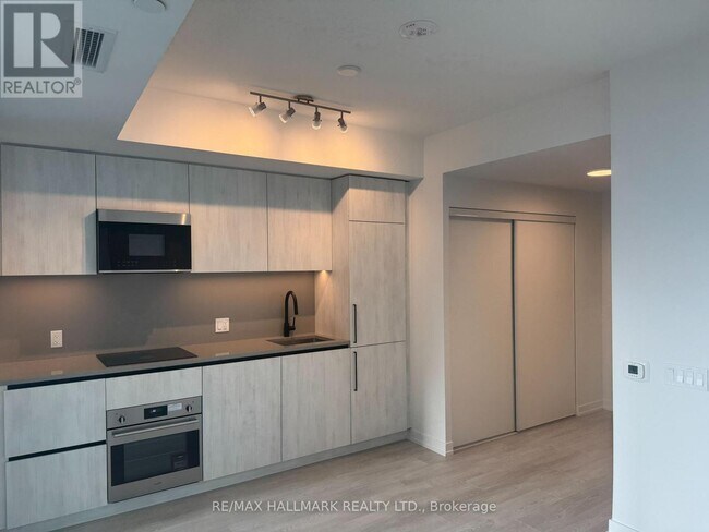 Photo du bâtiment - 35 Parliament St