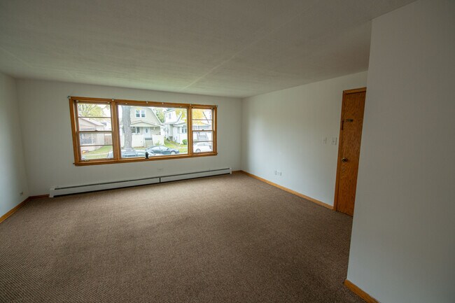 Living room. - 2141 N 74th Ave