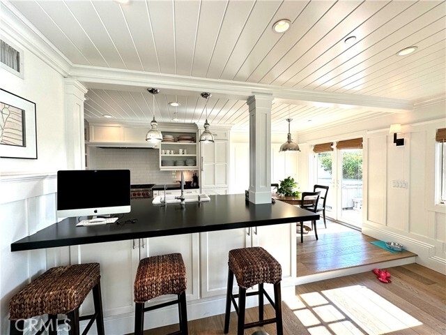 Building Photo - 33511 Periwinkle Dr