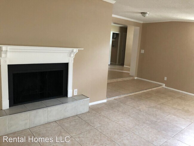 Building Photo - 4 br, 2 bath House - 104 Exeter Ave.