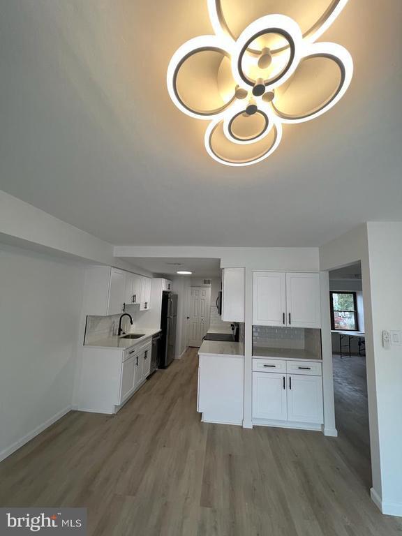 Foto del edificio - 246 Fir Tree Ct