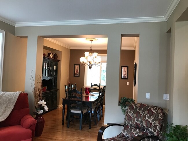 Building Photo - 4697 Teskey Rd