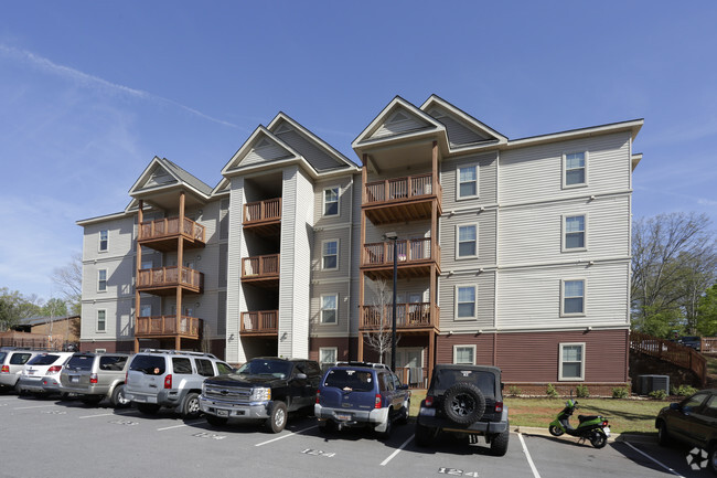 Building Photo - CollegePlace Clemson