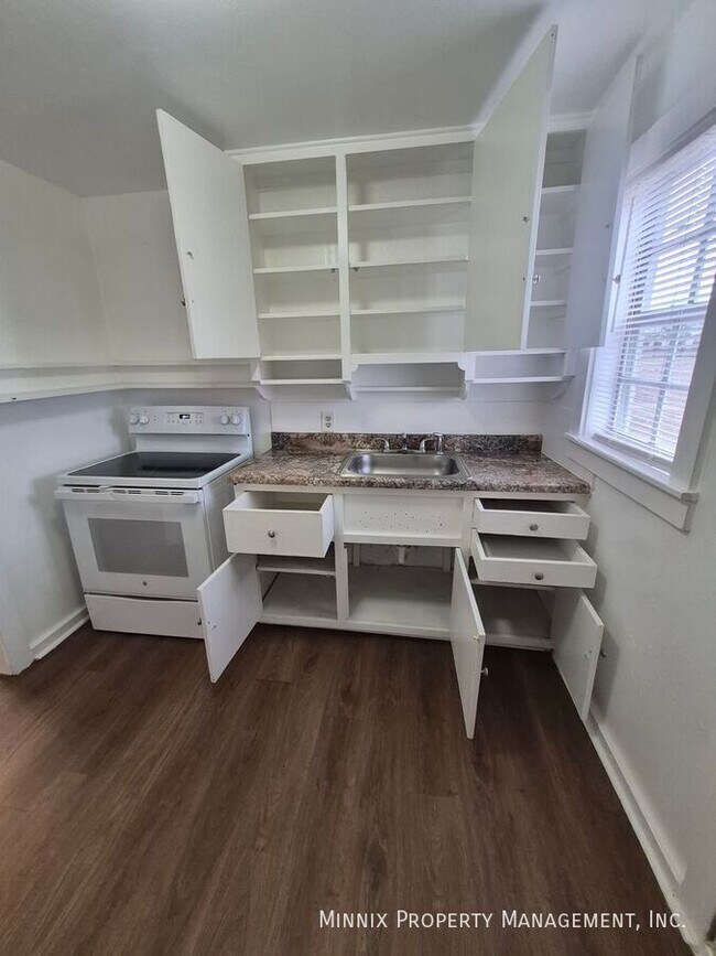 Foto del edificio - 102 N 11th St
