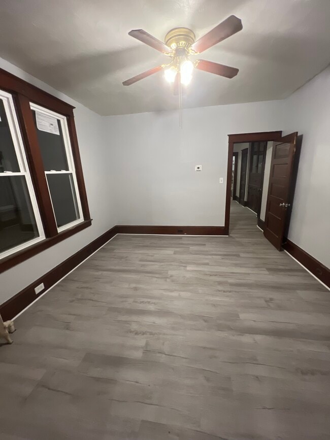 Building Photo - 208 W High St