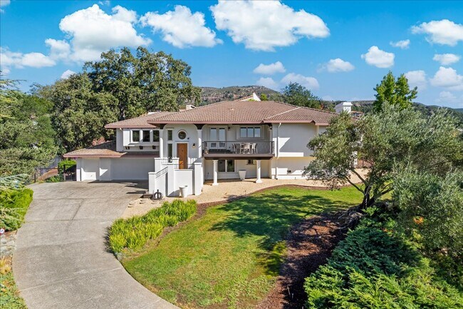Building Photo - 4 Bedrooms, 3 Bathrooms, Cul-de-sac Location Near Silverado Country Club, Napa