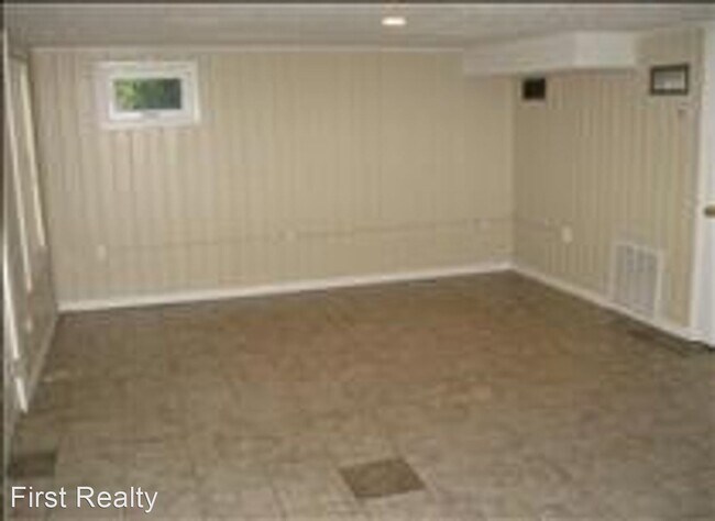 Foto del edificio - 2 br, 2 bath House - 227 N. Debardeleben St.