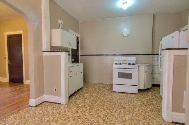 Foto del edificio - 5520 S Grand Blvd