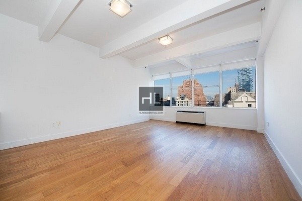 Building Photo - Luxury One Bedroom in Tribeca NO FEE