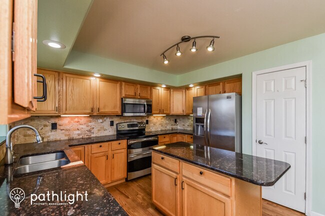 Building Photo - 7926 Vectra Dr, Colorado Springs, CO, 80920