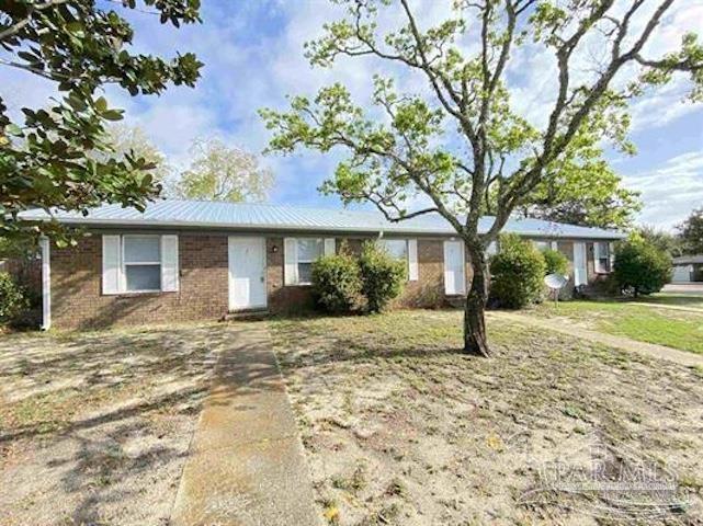 Primary Photo - 3412 Green Briar Cir