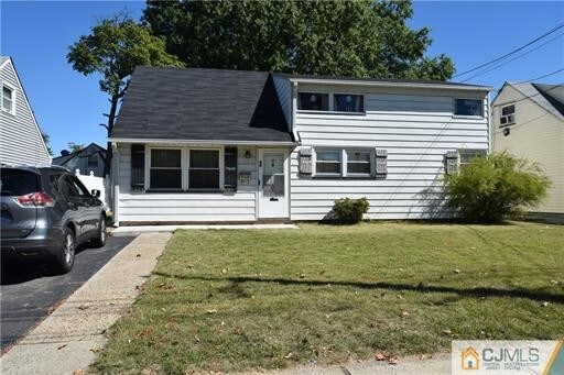 Primary Photo - 40 Leber Ave