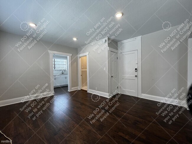 Foto del edificio - 1 br, 1 bath Condo - 409 E Jean St 3 3