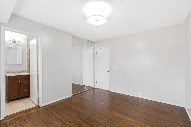 Foto del edificio - Spacious 4BR/3BA Home in Top-Rated School District!