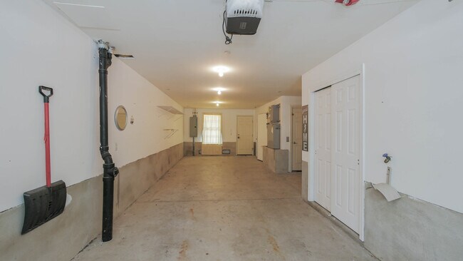 Foto del edificio - 4 Chelsea Ct