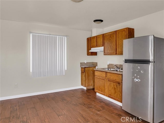 Foto del edificio - 413 E Darlan St