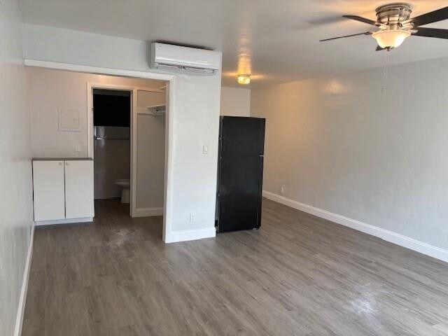 Foto principal - 2206 Adams St