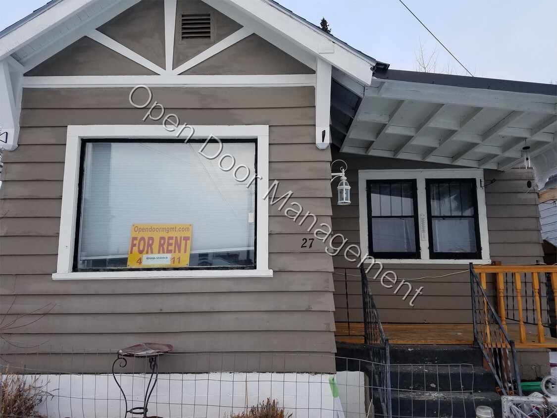Primary Photo - 27 E Gagnon St