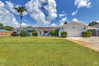 Building Photo - 1835 Carandis Rd