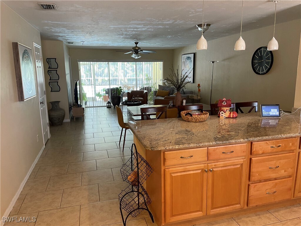 Primary Photo - 4231 SE 19th Ave