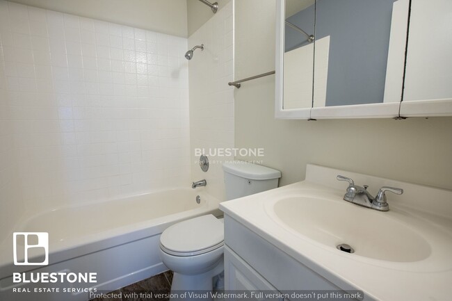 Interior Photo - Dutch Village Apartments