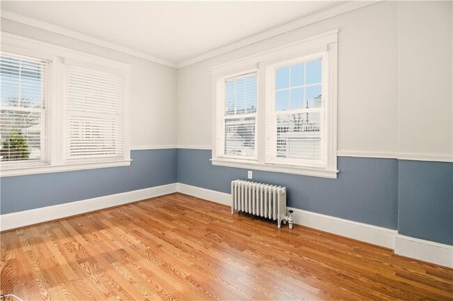 Building Photo - 334 Jastram St