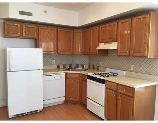 Building Photo - 169 Nantasket Ave