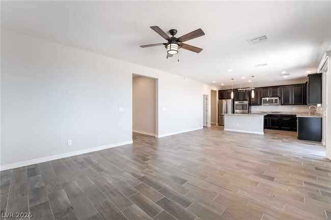 Foto del edificio - 8318 Timberline Grove Ave