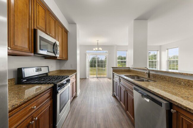 Building Photo - 1034 Turin Dr