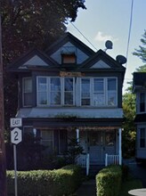Building Photo - 1030 19th St