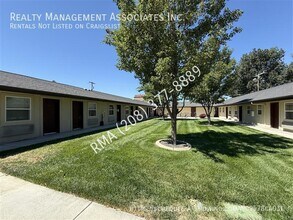 Building Photo - 1019 S Longmont Ave