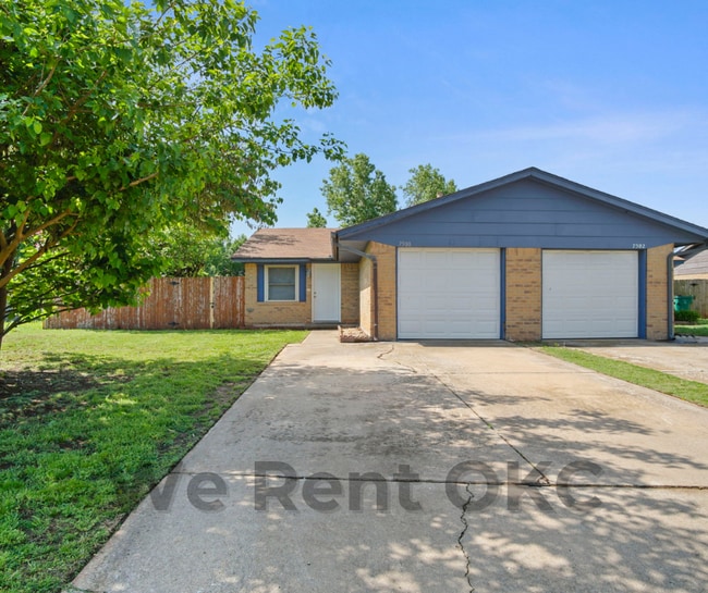 Photo - 7500 NW 113th Pl House