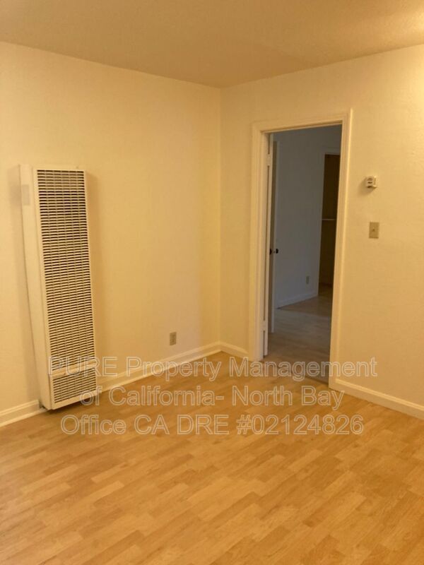 Building Photo - 515 Hendley St