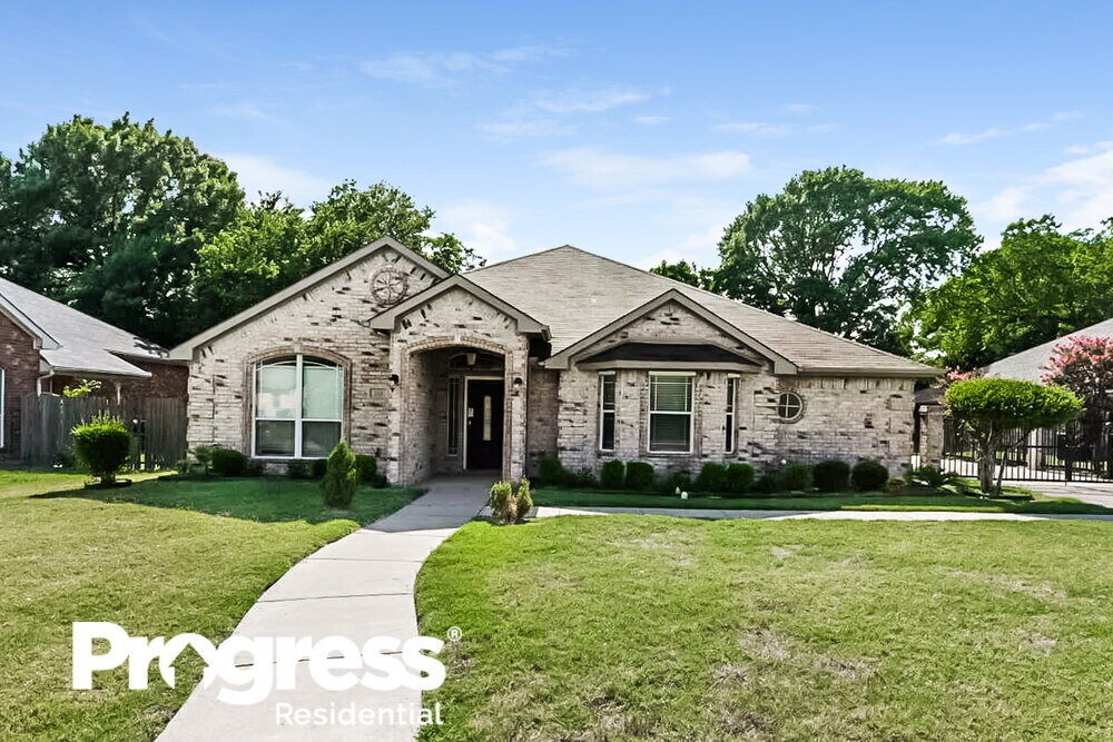 131 St, Lancaster, TX 75146 House Rental in Lancaster, TX