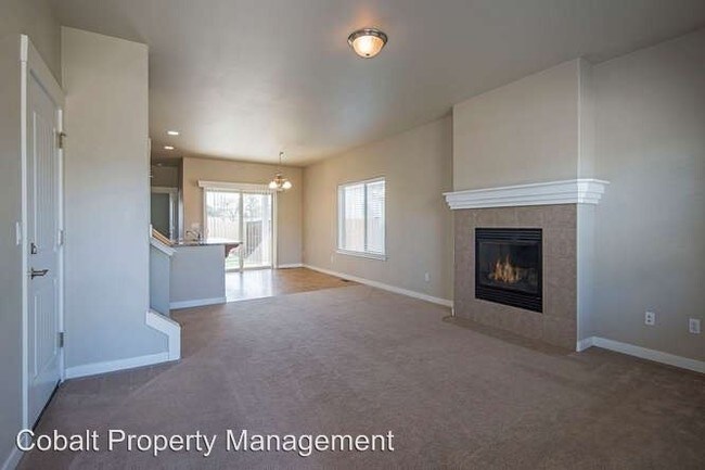 Foto del edificio - 4 br, 2.5 bath House - 21187 Philly Ave