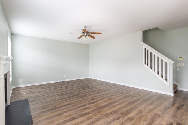 Foto del edificio - 2047 Sinclair Trce