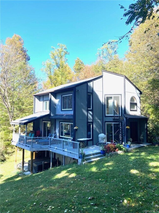 Foto del edificio - 46 Patricia Ln