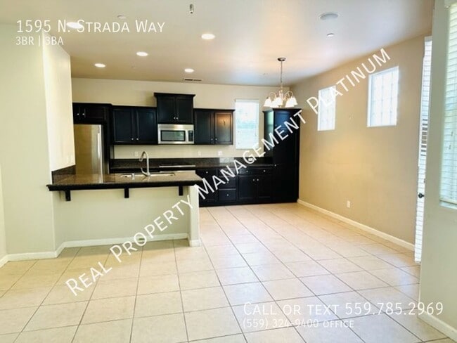 Building Photo - 1595 Etchings Way