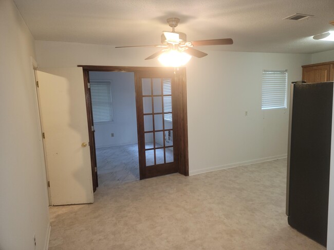 Building Photo - 2815 Nighthawk Dr