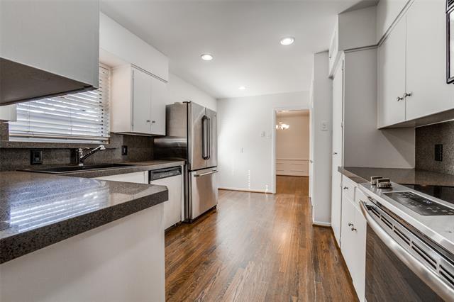 Foto del edificio - 7402 Marquette St