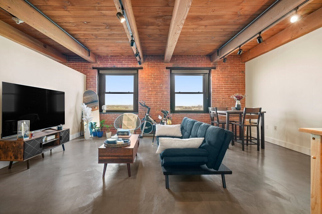 90 Wareham St Unit 412, Boston, MA 02118 Condo for Rent in Boston, MA