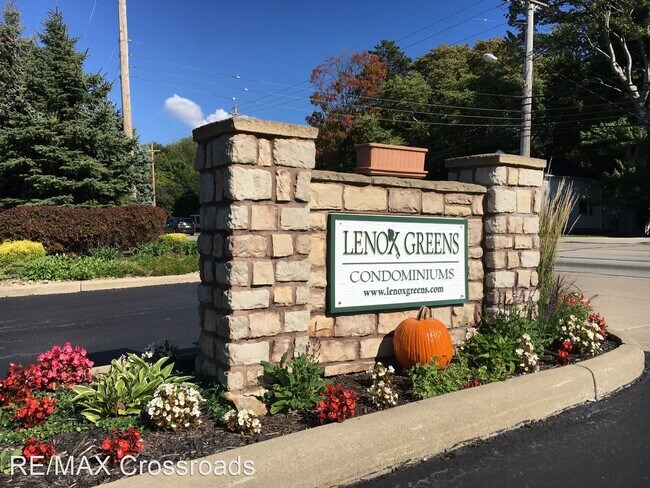 Building Photo - 2 br, 2 bath House - 29802 Lenox Dr.